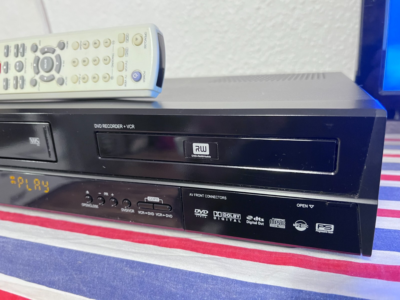 SEG DVR 841 VHS Videorecorder DVD Recorder Kombination Kombigerät