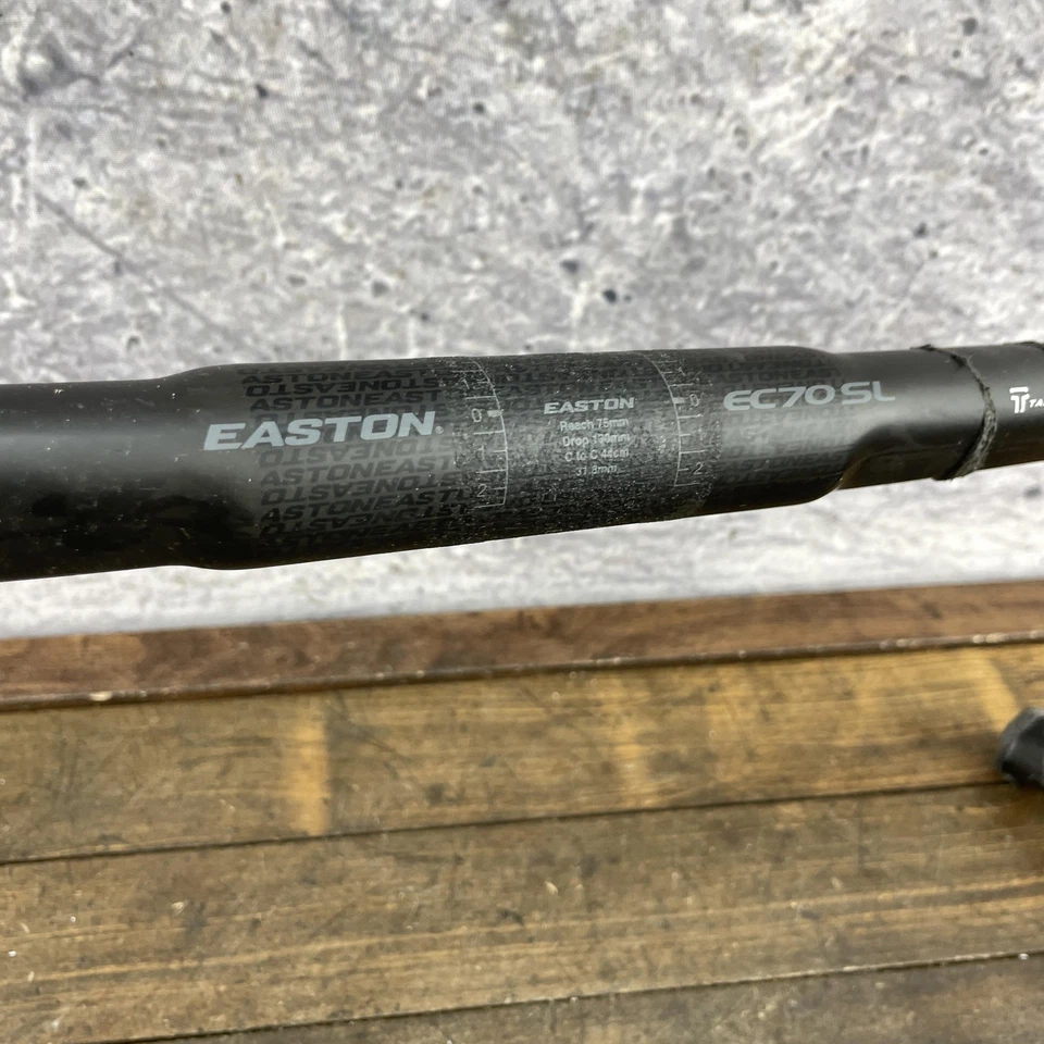 Easton EC70 SL Carbon Road Handlebar 44cm 31.8mm 75mm/130mm TaperWall Drop - Image 2 of 4