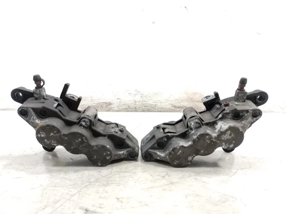 98-03 Suzuki TL1000 R Front Brake Calipers Left & Right Pair - Image 4 of 4