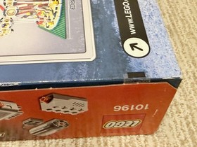 LEGO Grand Carousel (10196) New/Factory Sealed **DISCOUNTED - BOX DAMAGE**