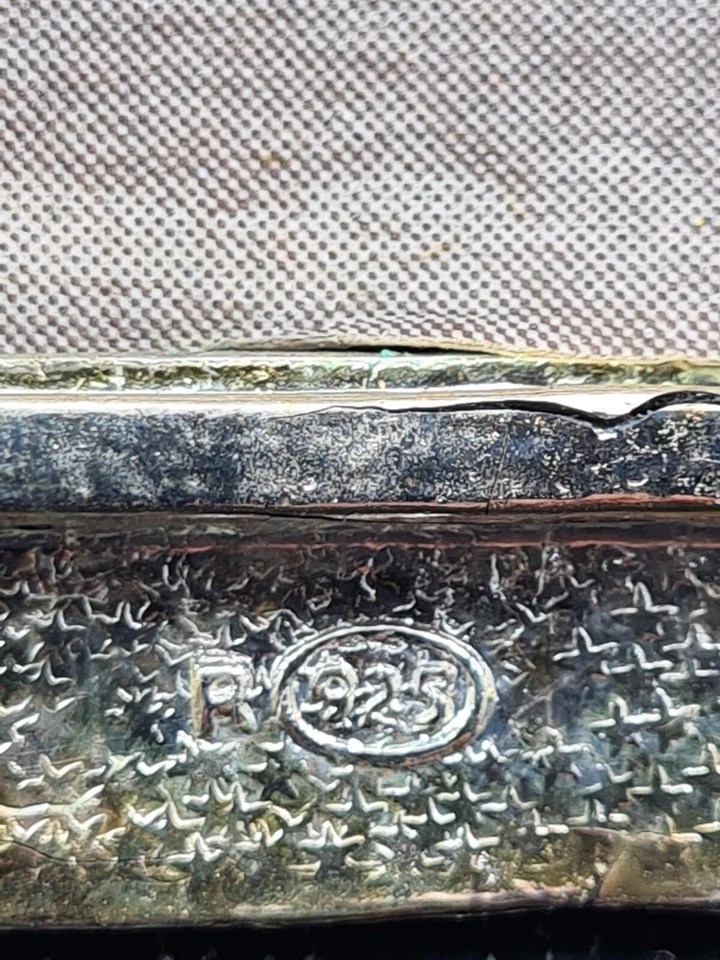 mini portafoto antico metallo argento 1000 cm interno cm 6 x 4,5 - Immagine 3 di 3