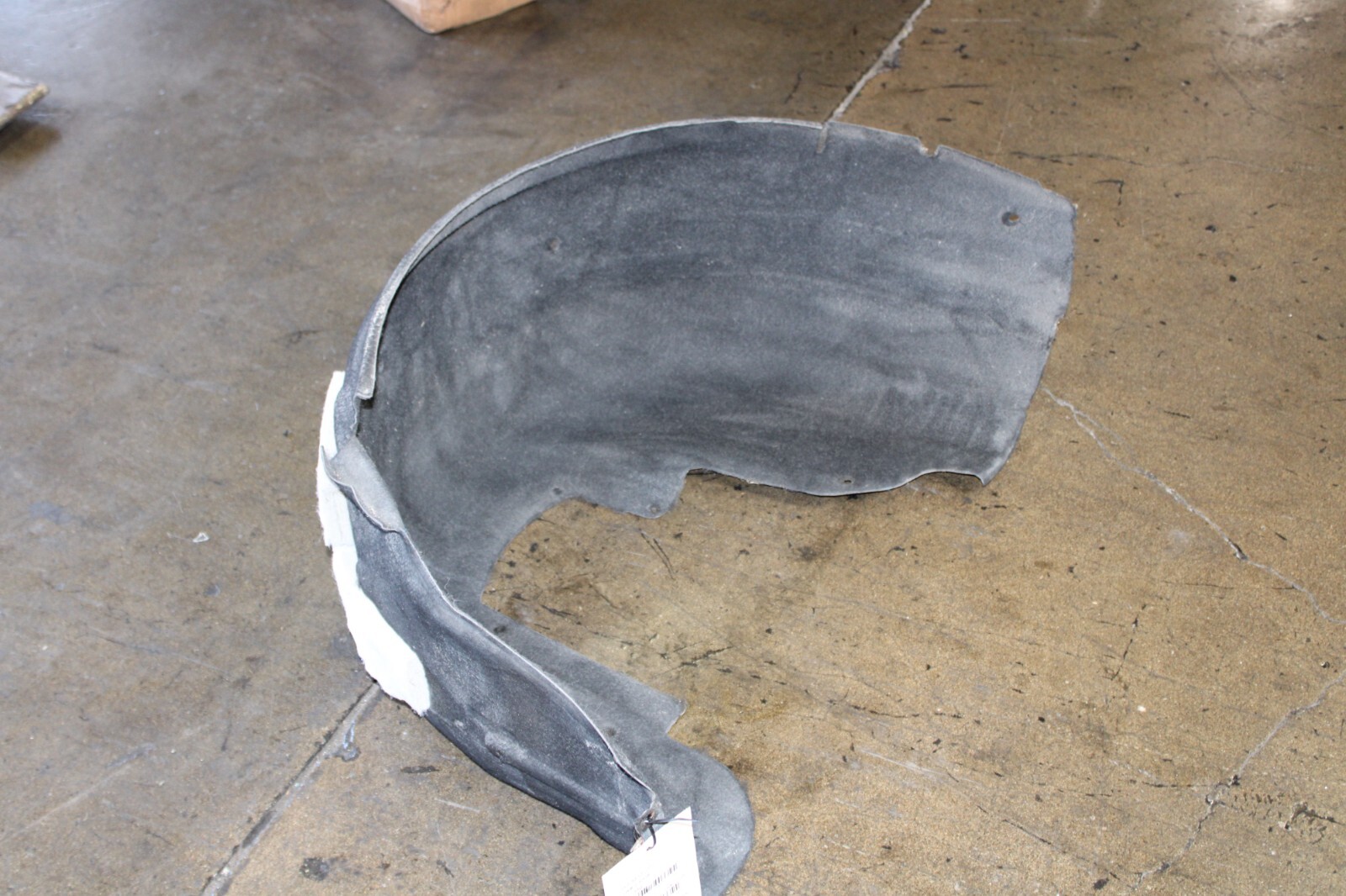 Maserati Granturismo, GranCabrio LH, Rear Inner Fender Liner, Used, P/N 82216700