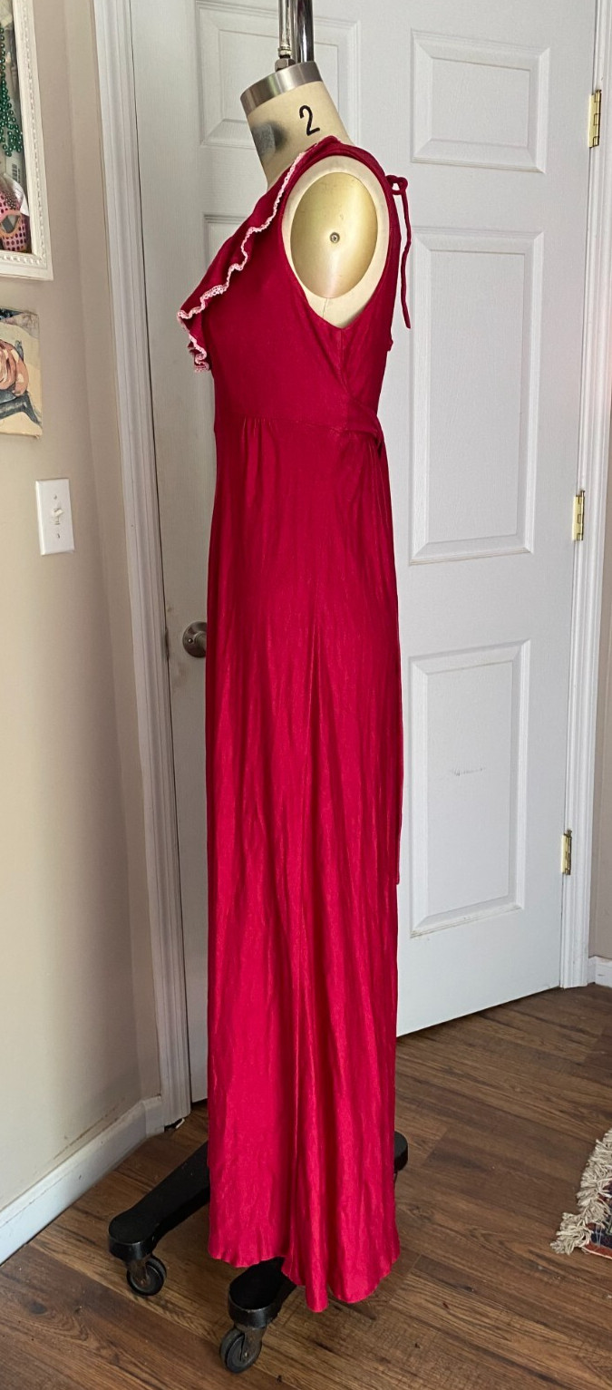 VINTAGE 1970s MAGENTA Ruffle Collar Open Back belted MAXI Dress *MEDIUM* image 3
