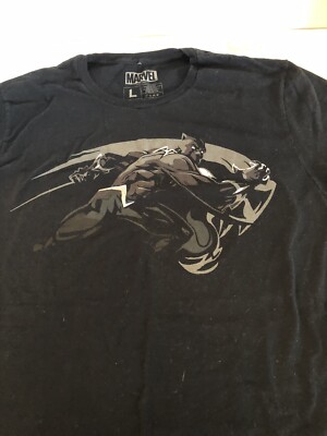 Marvel 2017 Lootwear Exclusive Black Cat Large T-Shirt