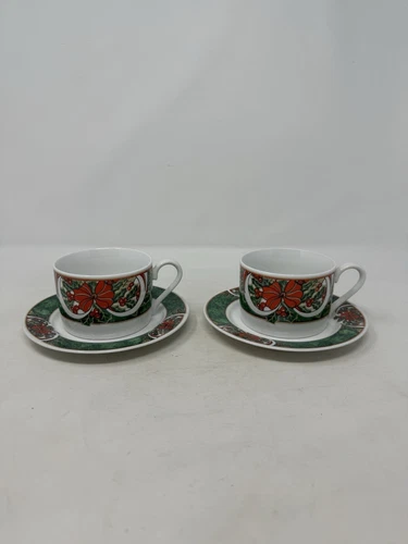 2 Gibson Designs Marble Holly Cups & Saucers Christmas holiday coffee bar decor