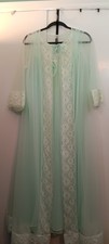 Vtg womens 2 Pc Peignoir set green Robe Gown 70s sheer flowy coquette feminine