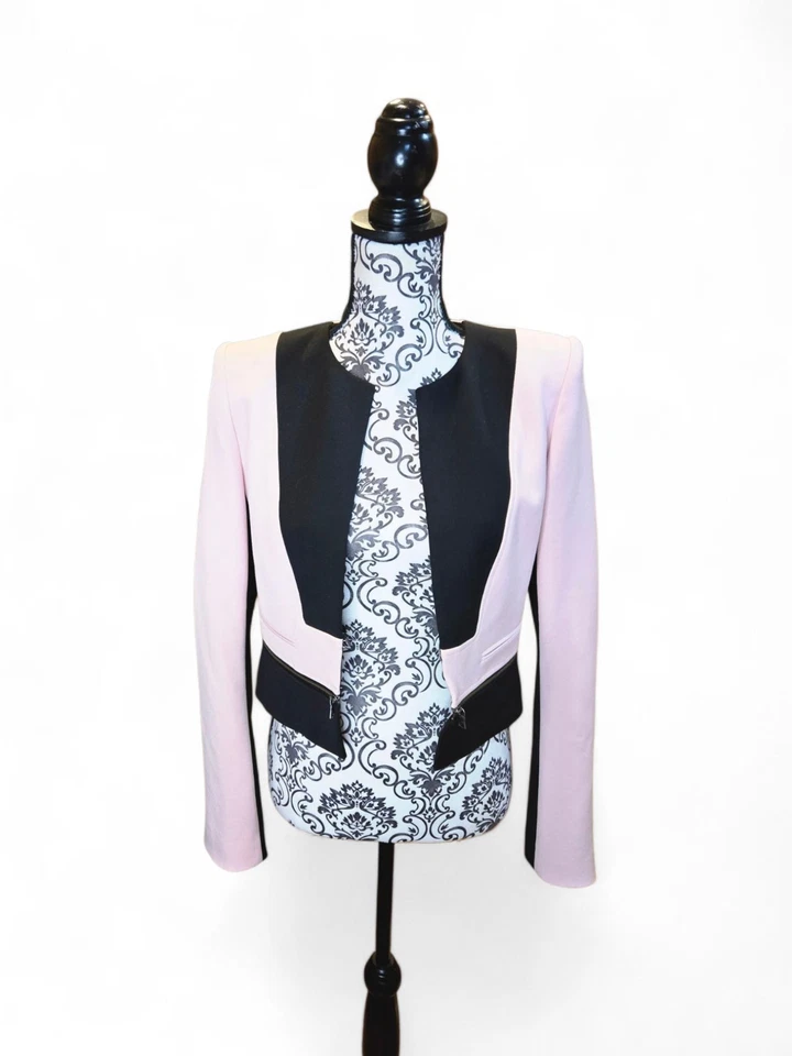 NUEVO CON ETIQUETAS BCBGMAXAZARIA Marcus Rosa y Negro Imitación Cremallera Cintura Chaqueta Recortada TALLA XS Foto 2 de 4