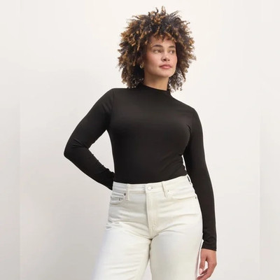 Everlane M The Form Funnel Neck Academia Long Sleeve Whimsigoth Minimal Capsule