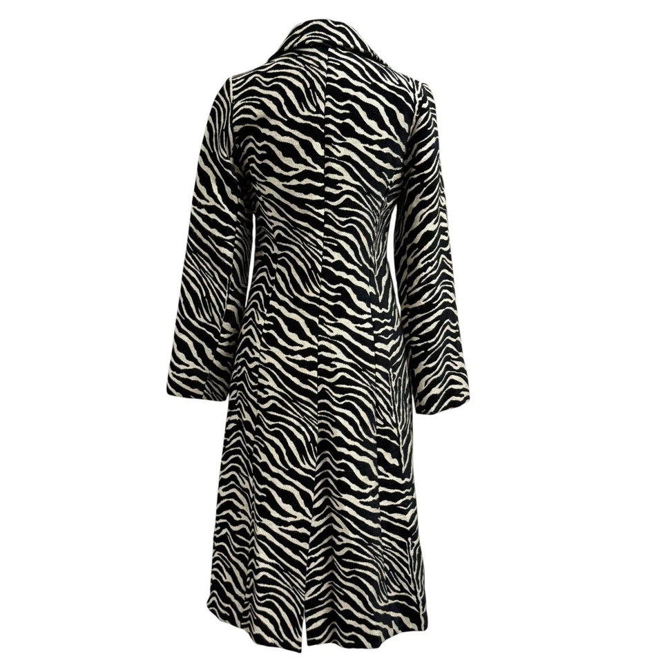 Three Sisters VTG Zebra Print Single Breasted Coat Size Small Made in USA - Image 3 of 4