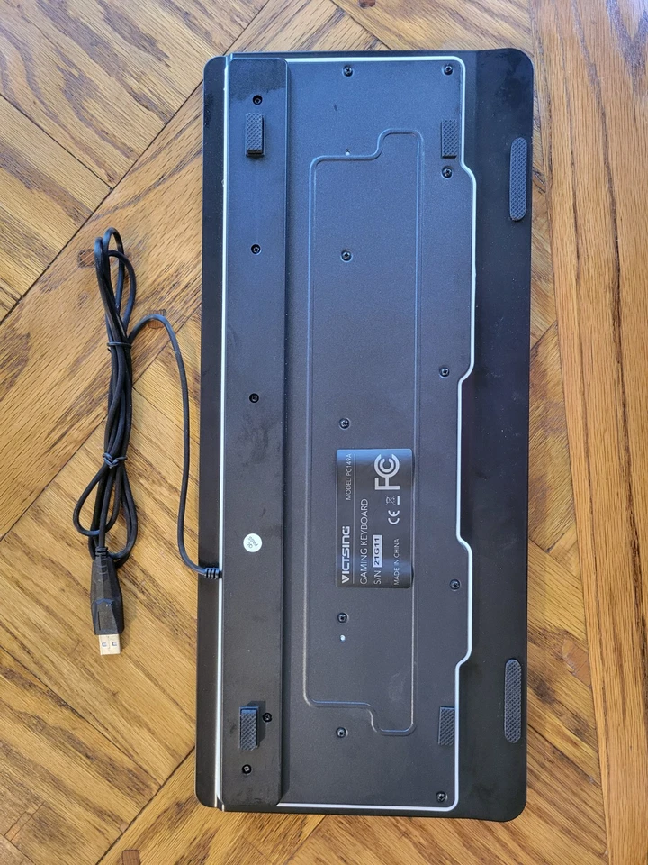 Victsing Illuminated Wired Gaming Keyboard - Image 2 of 2