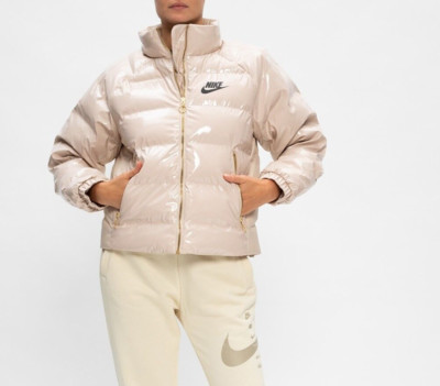NIKE ICON CLASH SYNTHETIC FILL PUFFER JACKE GR. XS (CU6712 140) BEIGE