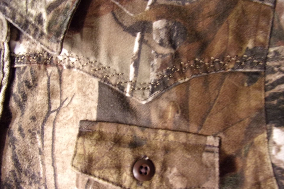 Camisa de Caza CABELA'S Bordada Western Realtree Camuflada Tejido Silencioso Para Mujer L Foto 3 de 4