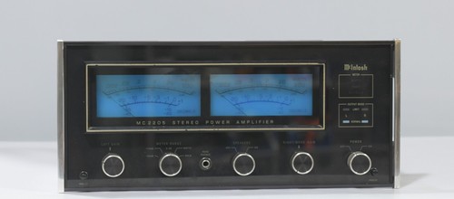 McIntosh MC2205 Solid State Amplifier - 200WPC