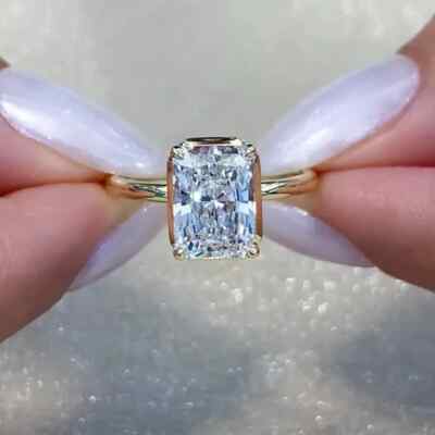 2,30 ct Moissanit-Verlobungsring mit strahlendem Schliff aus massivem 9 K Gelbgold