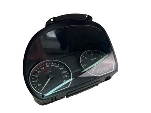 BMW 1 E81 Kombiinstrument 1041568 2010 34967633