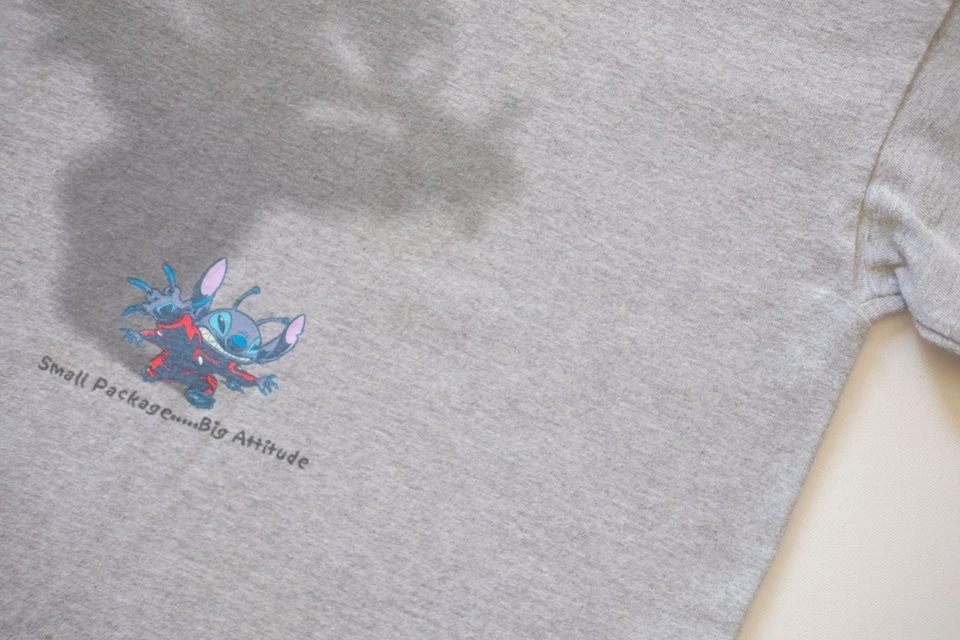 DISNEY LILO STITCH VTG RETRO LITTLE PACKAGE BIG ATTITUDE GRAPHIC T SHIRT YOUTH L - Image 4 of 4