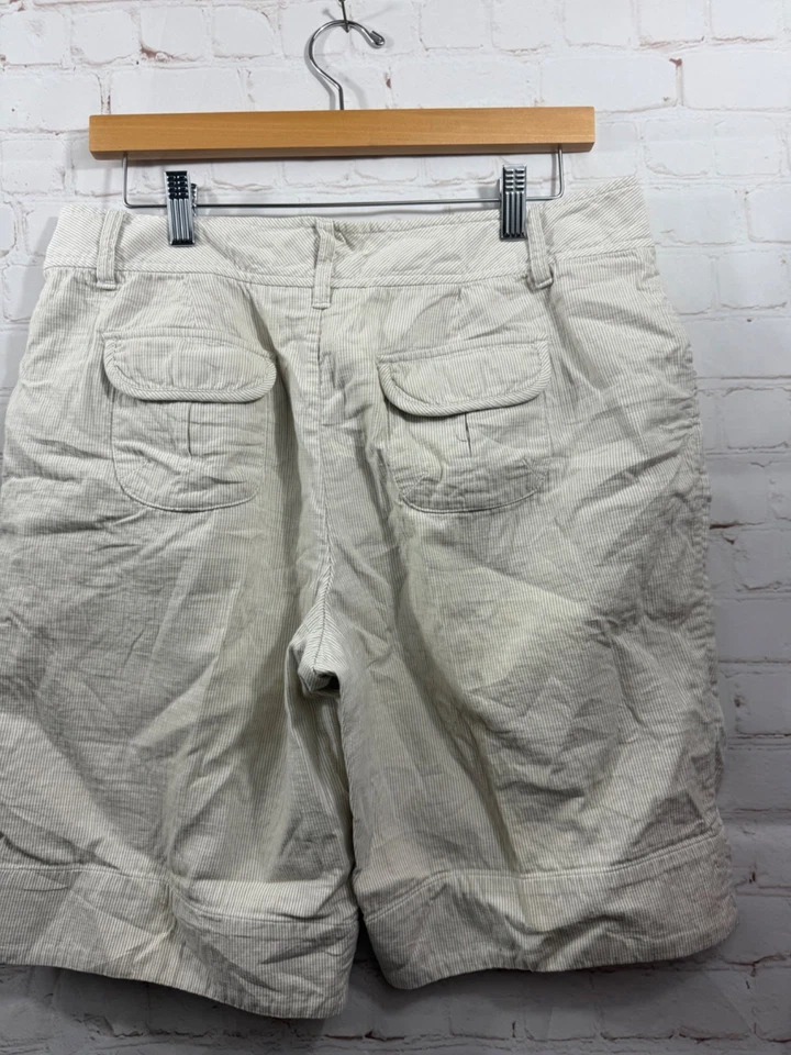 Relativity Shorts Womens Size 12 Petite Tan & White Pin Stripes Casual - Image 2 of 4