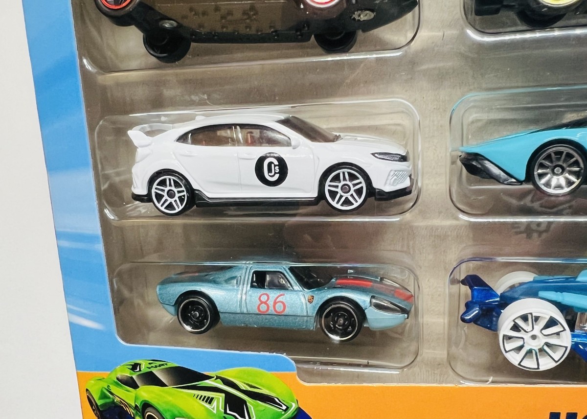Hot Wheels 8 Pack Excl Purple Lamborghini Sian McLaren Speedtail