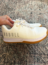 Size 7 NO BULL Trainer Women  s White Mesh Breathable, Lace-Up Rubber Sole Shoe