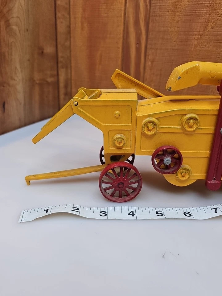 AVERY Yellow Fellow Thresher Cast Iron Irvin's Model Shop Burbank OH - Image 2 of 4