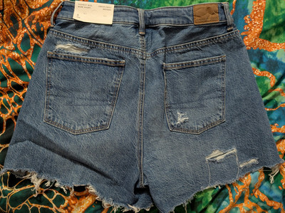 American Eagle Outfitters Mom Short Distressed Fringe Denim Blue Shorts Size 6
