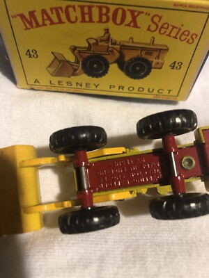 ミニカー MATCHBOX No.43 AVELING-BARFORD TRACTOR s-l400.jpg