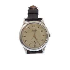 Orologio vintage anni 1950 fabbricato in Svizzera marca Augustus carica manuale