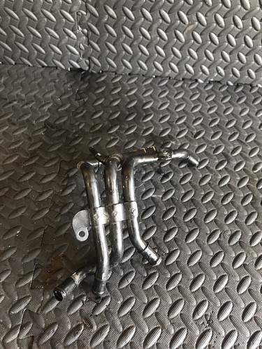 Audi A3 2.0 Tdi 2013 Jahr 22.000 km Metall-Wasserkühlrohre 04L121064A