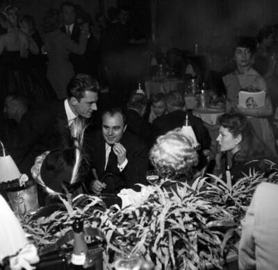 Ali KHAN and his wife Rita HAYWORTH presided at the opening of  1950 Old Photo