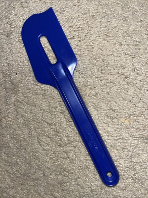 Vintage Tupperware Plastic Spatula Scraper 13-29, Bold N Blue, Made in USA