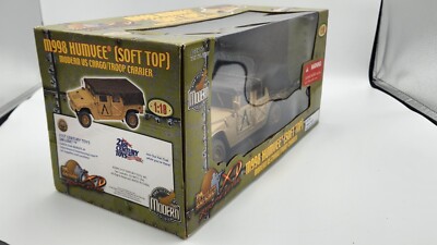 Sealed Ultimate Soldier 1:18 M998 Humvee Soft Top Modern US Cargo