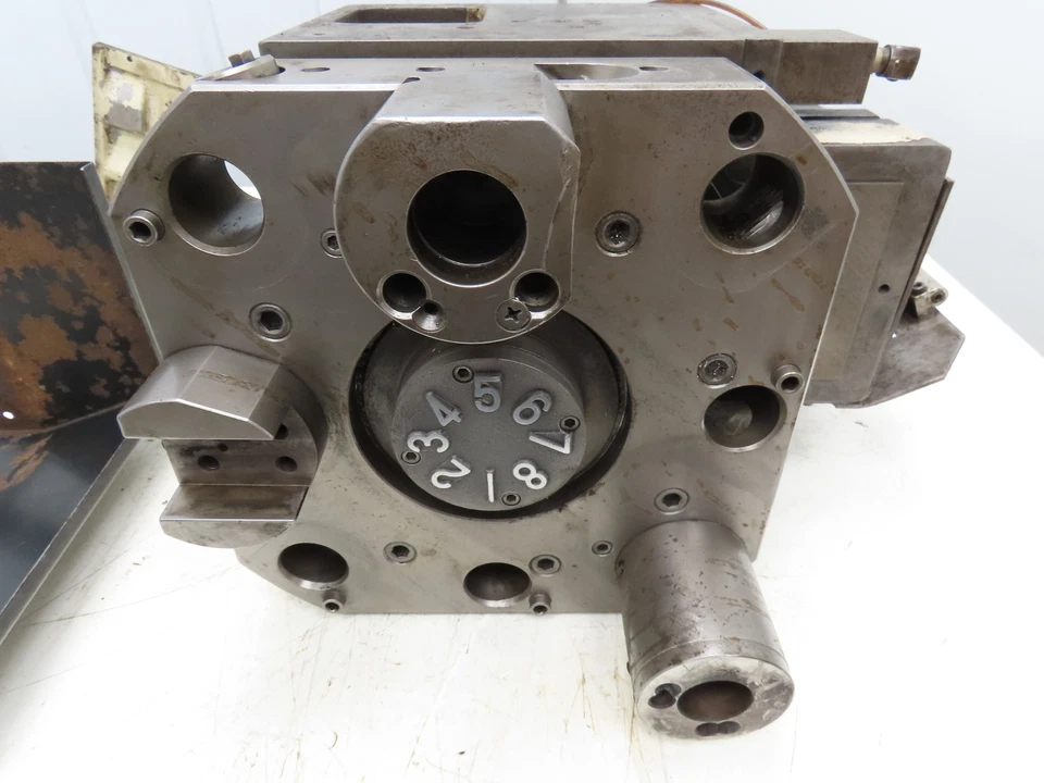 Cambiador de herramientas torreta 8 posiciones torno CNC Okuma LU-300 Foto 2 de 4