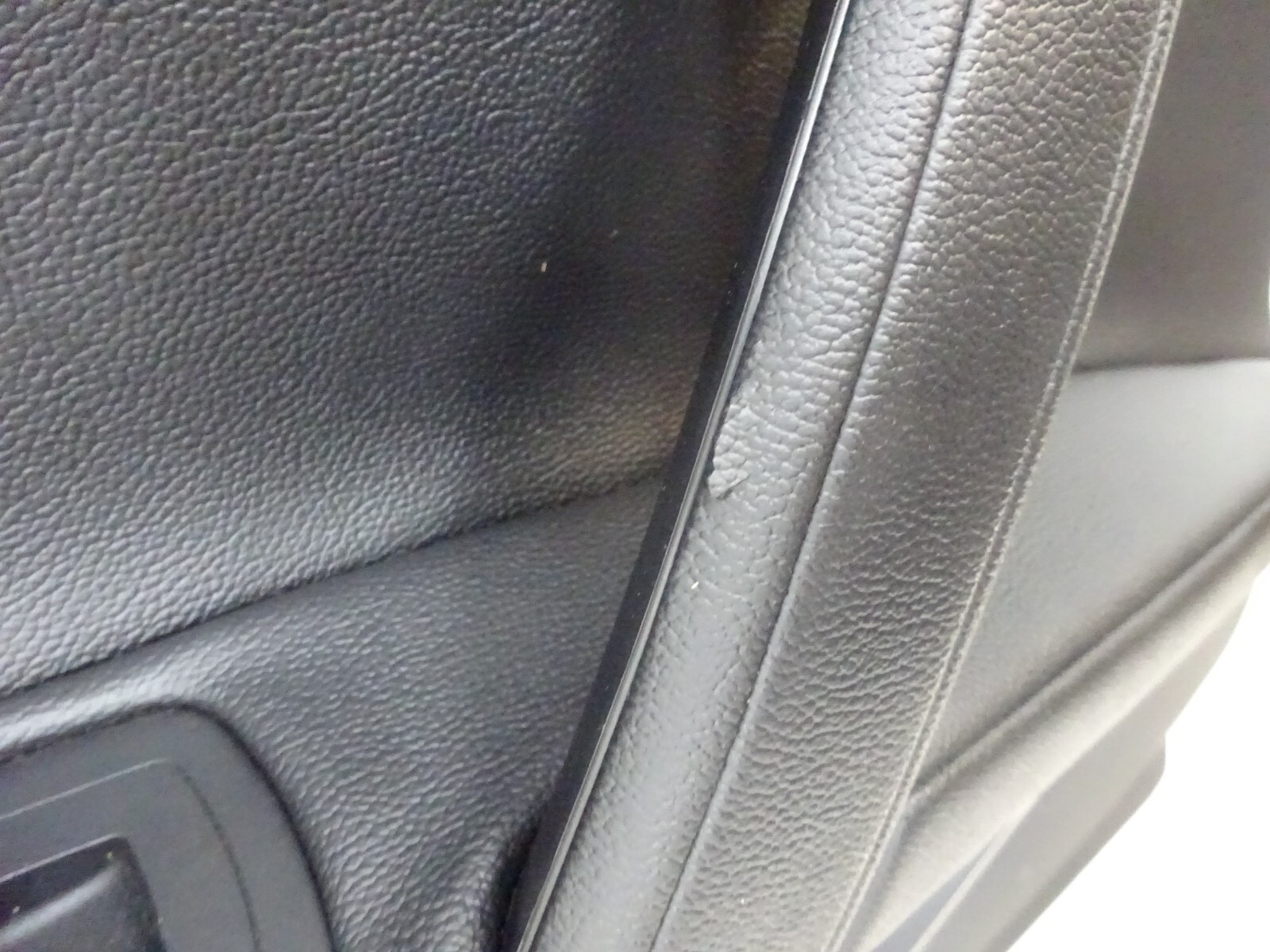 2014-2017 Maserati Ghibli Rear Left Side Interior Door Panel Black OEM DE240217