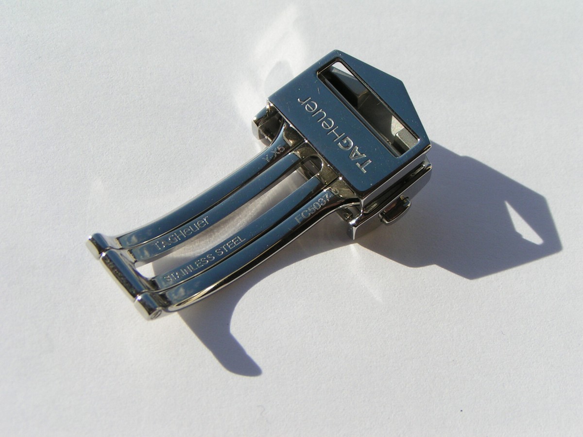 TAG Heuer 18mm Buckle Tag Heuer FC5037-0 Y-X5 I049 - Main Image