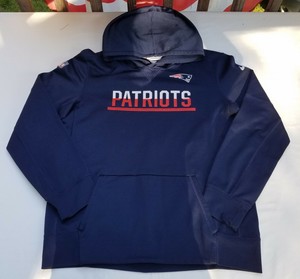 patriots nike therma hoodie