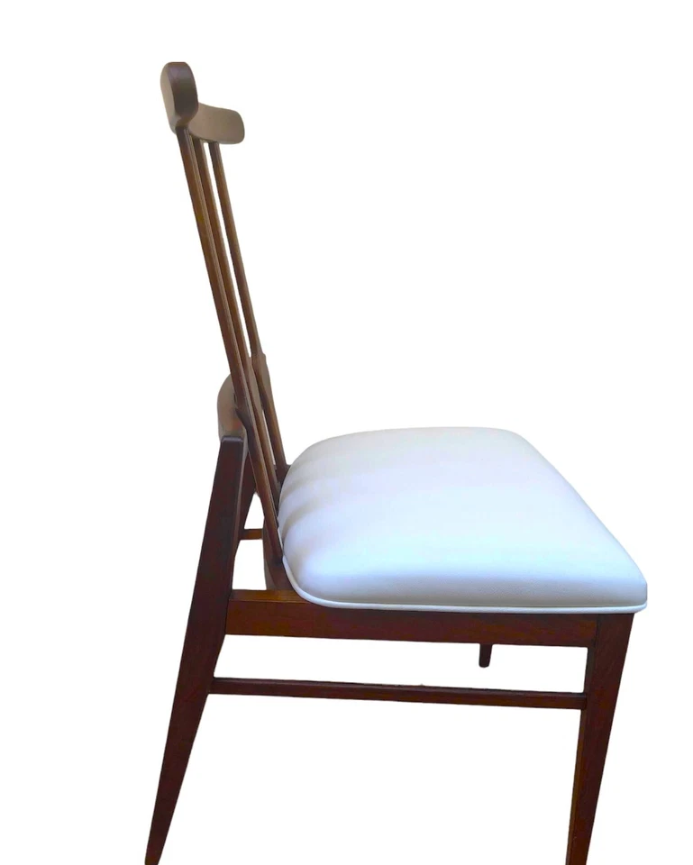 Silla danesa moderna de madera de teca Foster McDavid Midcentury lateral de cuero modernista Foto 4 de 4