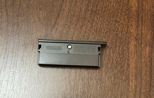 Nintendo DS Lite Slot 2 GBA Port Cover - Picture 4 of 18