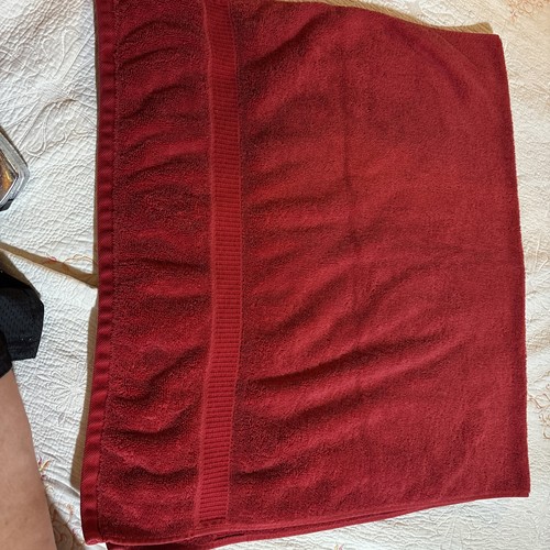 Tommy Hilfiger All American Plush 100% Cotton Bath Towel Solid Red 49x24 - Picture 7 of 14