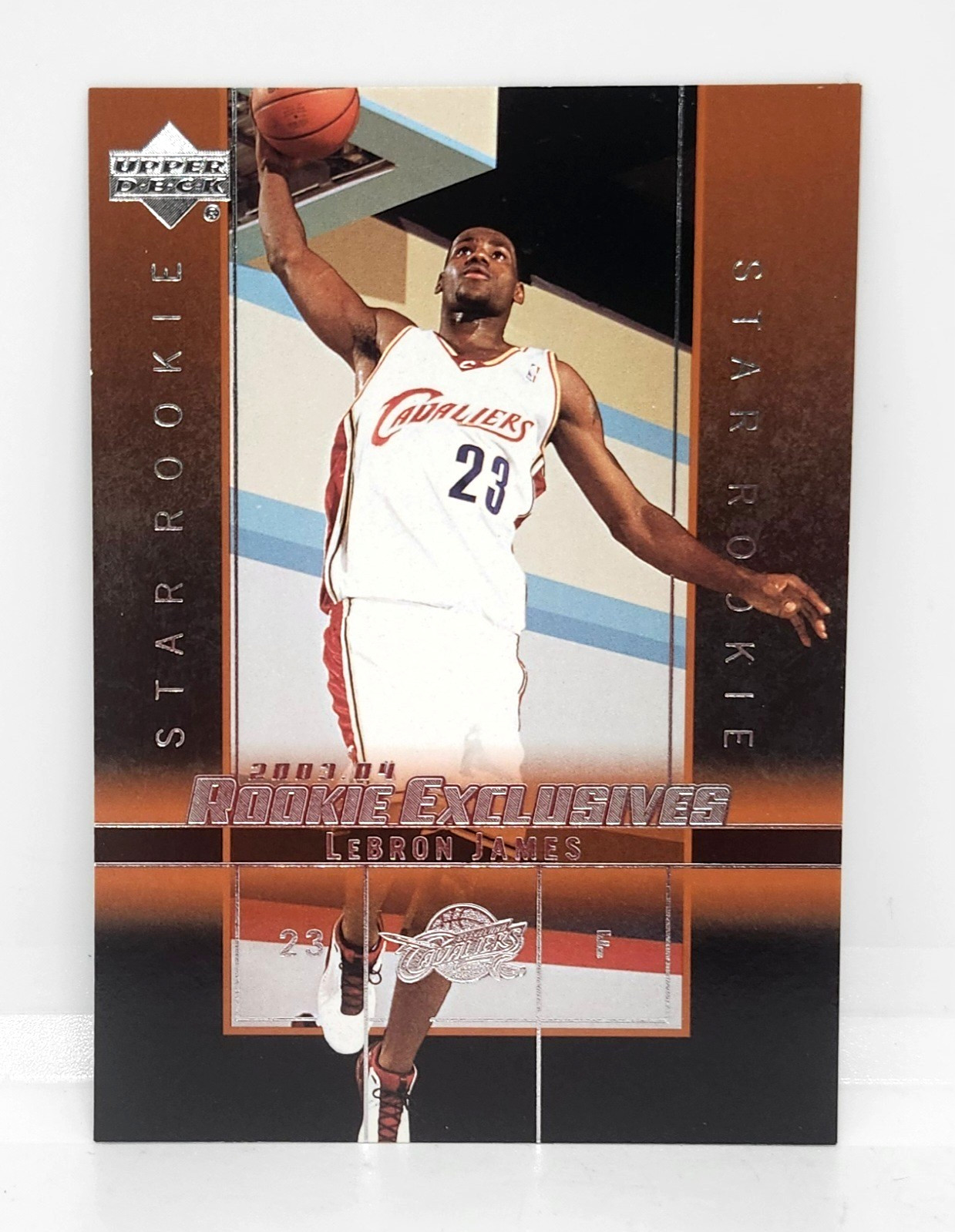 LeBRON JAMES ROOKIE ~ 2003-04 UPPER DECK ROOKIE EXCLUSIVES RC #1  CAVALIERS