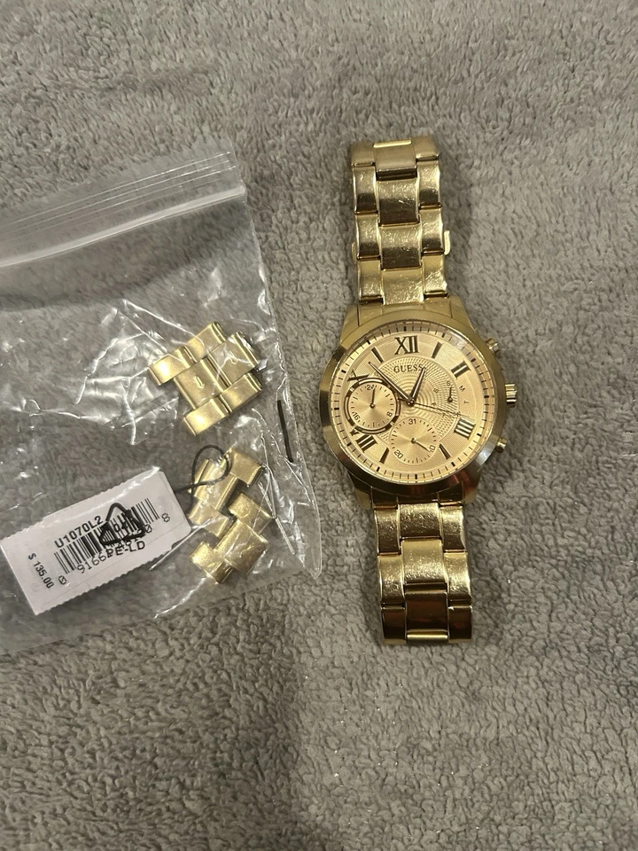 Reloj Guess Hombre 100M Waterpro Cronógrafo Acero Inoxidable Tono Dorado Foto 3 de 4