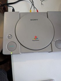 Sony PlayStation 1 Japanese Import Console SCPH-5000 With 2 Controllers Game Lot