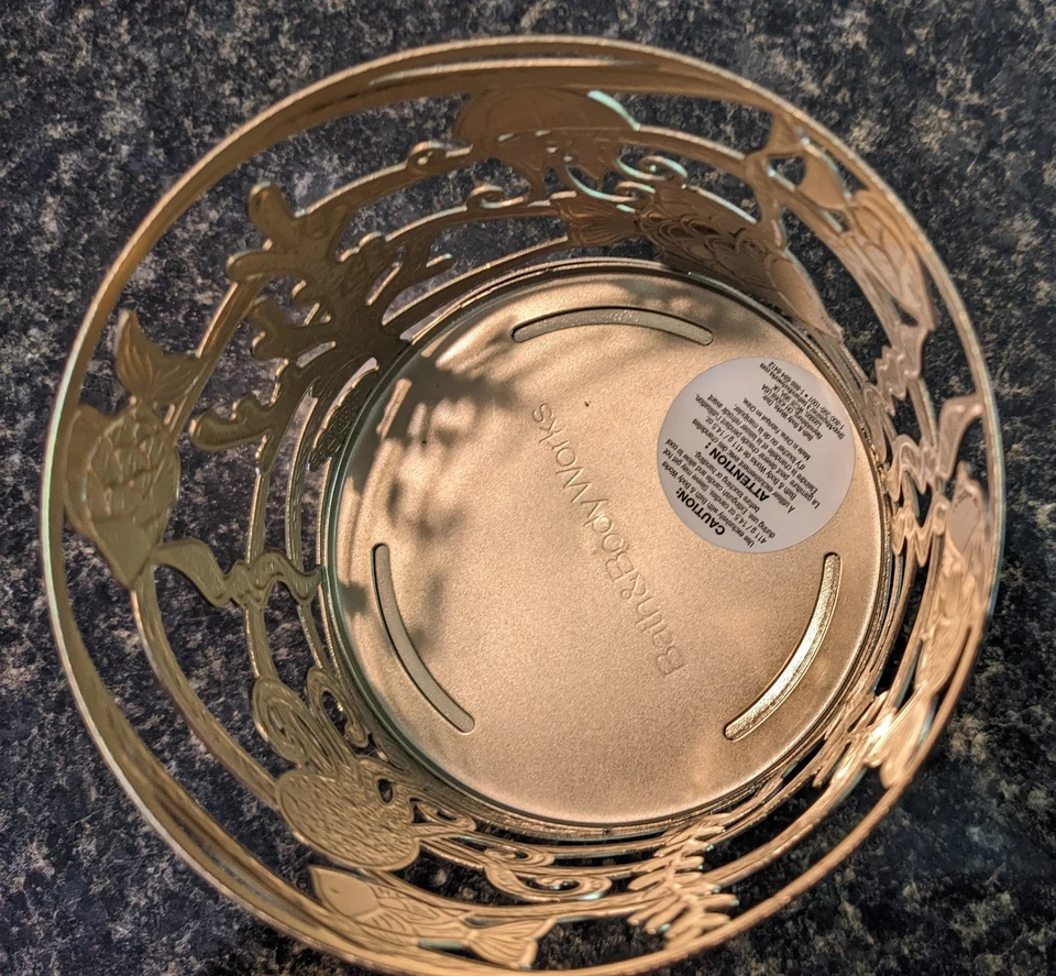 Pedestal bajo el mar Bath & Body Works - Sealife - Portavelas Ocean 3 Mechas Foto 4 de 4