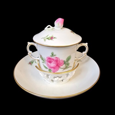 Meissen Rose Mitte Soup Cup with stand