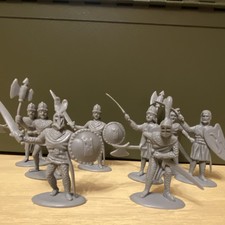 Lot of 6 Gray Plastic Medieval Infantry Soldiers. Rare