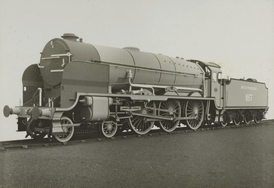 Southern Railway SR 857 Lord Howe, Lord Nelson Class 2'C express loco 8.5 x 11