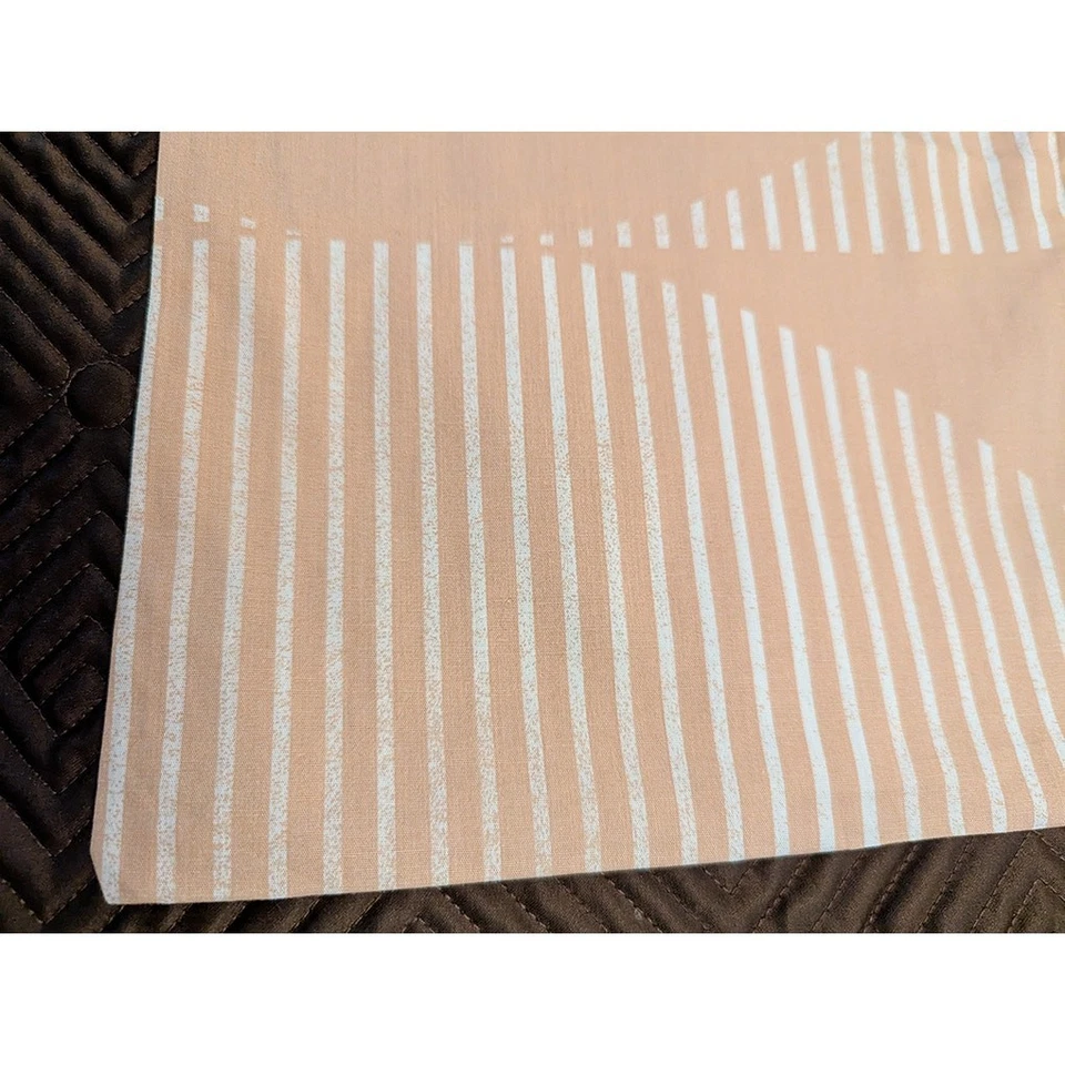 Urban Outfitters June Circles Almohada Marrón Falsa - Nuevo Foto 4 de 4