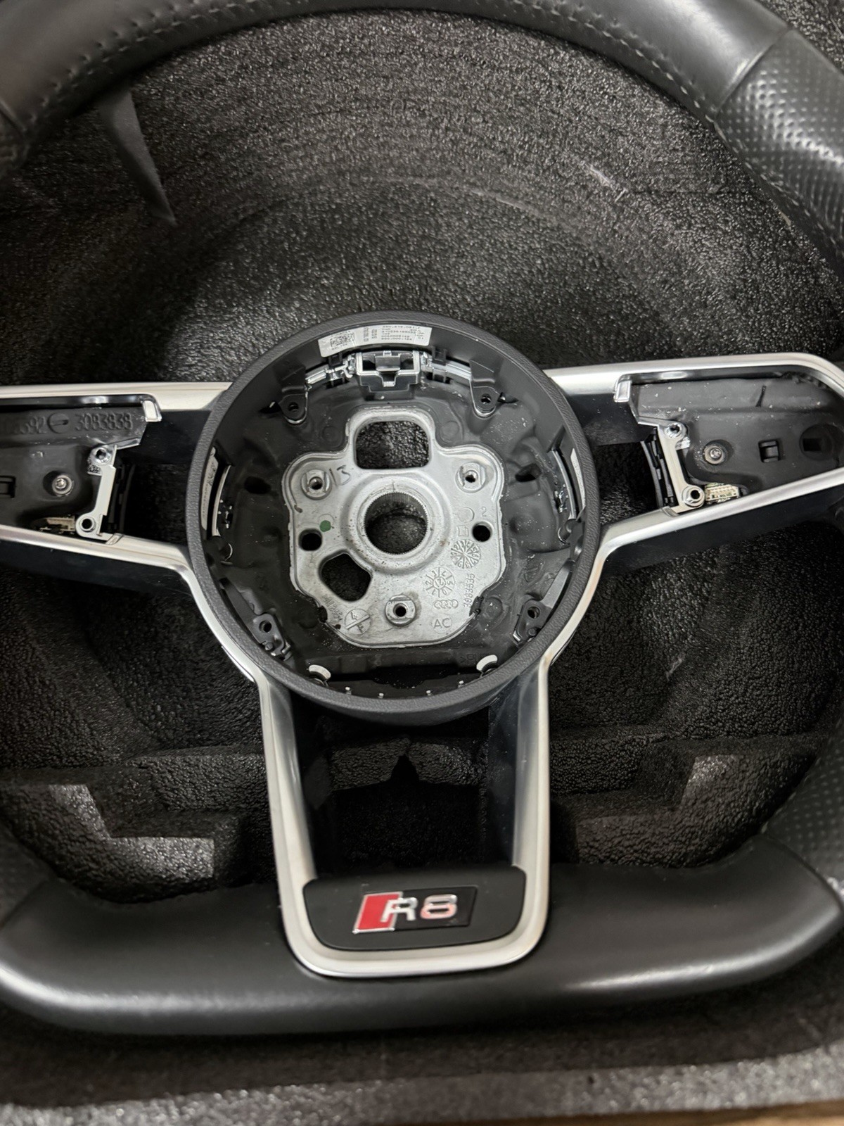 Audi R8 2017-2023 Steering wheels Set P/N 4S0419091E