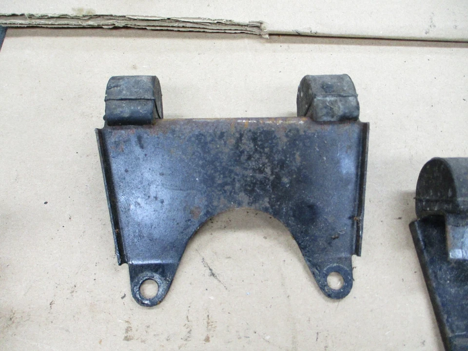 Rolls Royce Silver Shadow - Window Regulator Mount Bracket (4) - Image 3 of 3