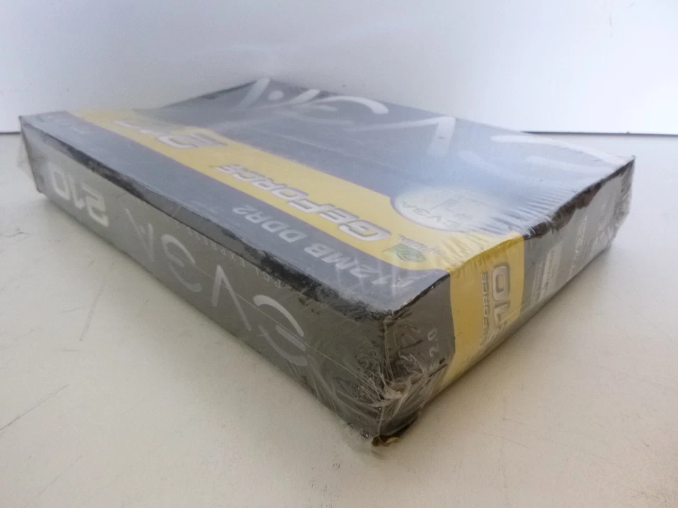 NVIDIA EVGA GeForce 210 512-P3-1213-LR 512MB DDR2 GPU PCI-E Graphics Card - Image 3 of 4