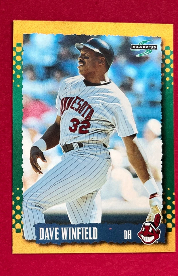 1995 Score Dave Winfield #80 Gold Rush Parallel Card Baseball Hall of Fame - Image 3 of 4